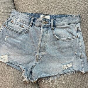 MOVING SALE Zara Distressed denim cutoff shorts